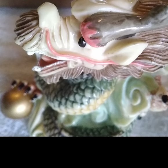 Qing Dynasty Golden Dragon Statue with Gold Ball: 新年快樂 - Picture 7 of 12